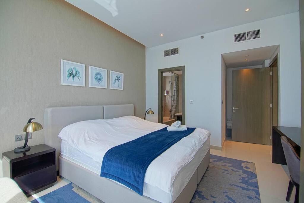 Luxury Hotel Apartment With A Canal View ดูไบ ภายนอก รูปภาพ